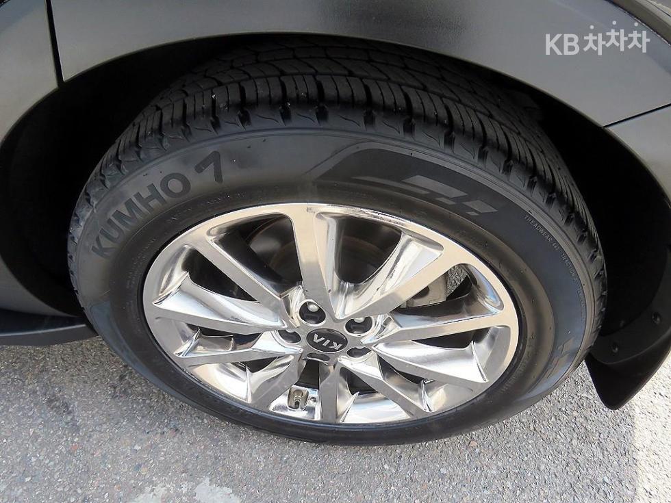 2016 - kia sorento
