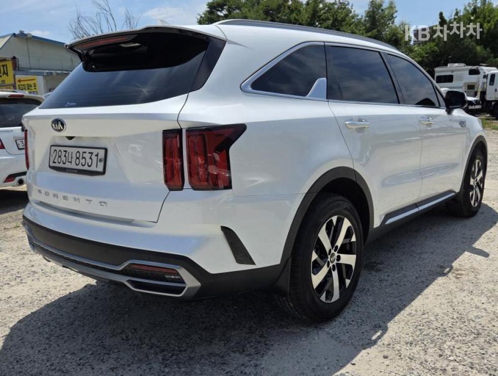 2021 - kia sorento
