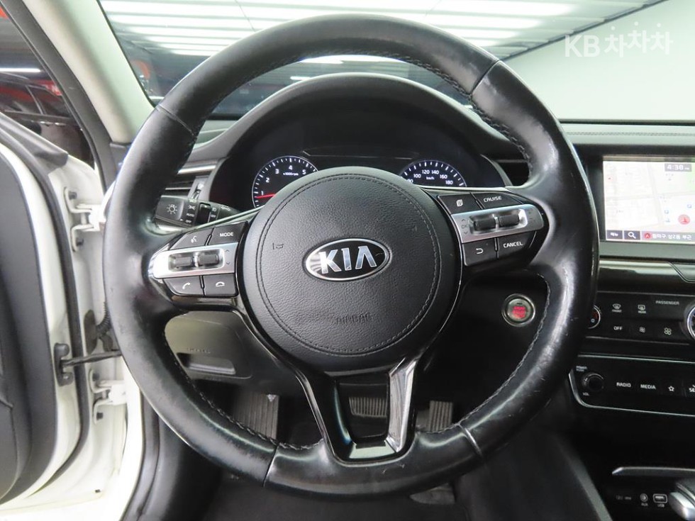 2018 - kia k7