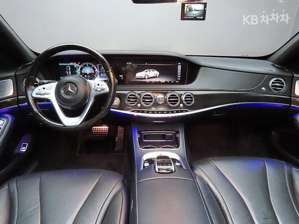 2020 Mercedes-Benz S photo