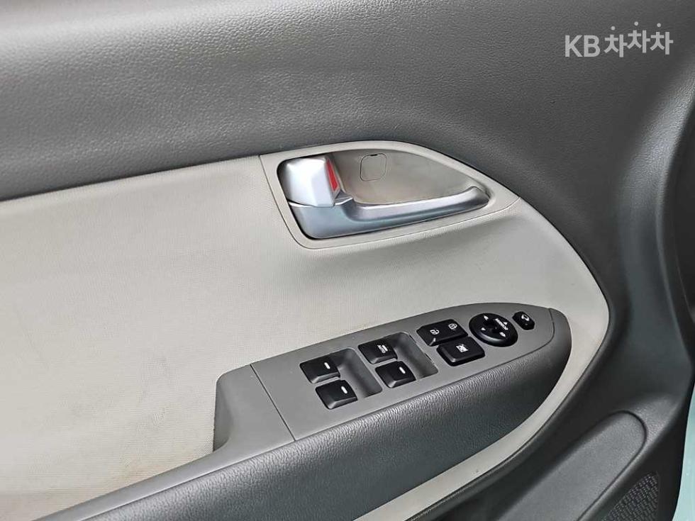 2013 - kia ray