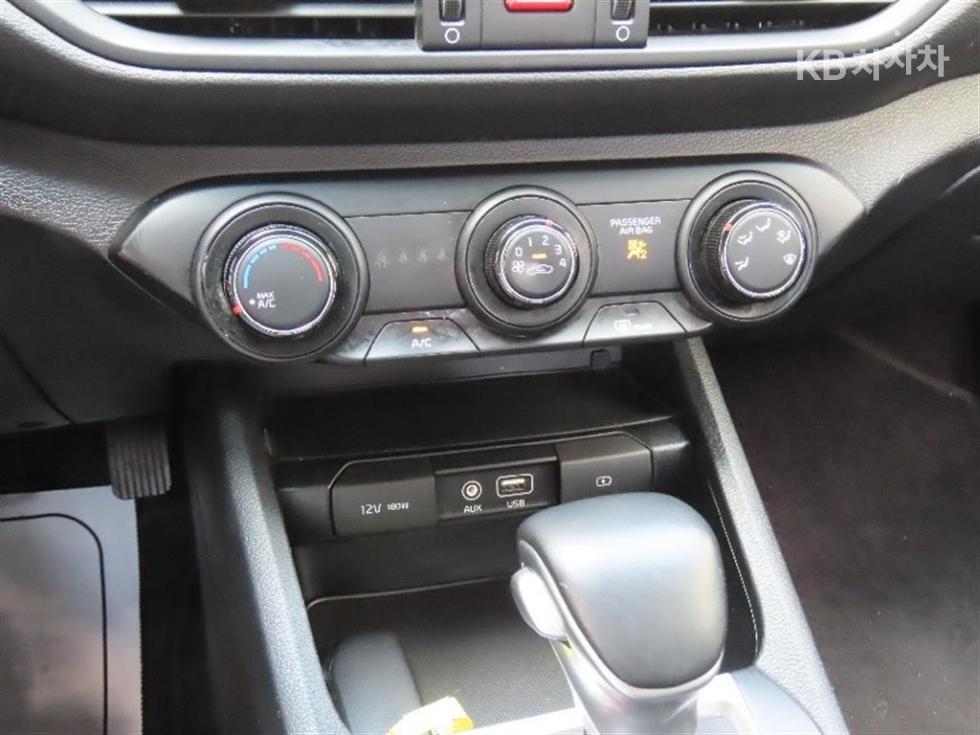 2019 - kia k3