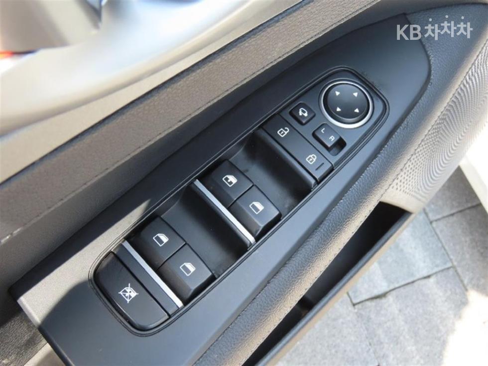 2019 - kia k3