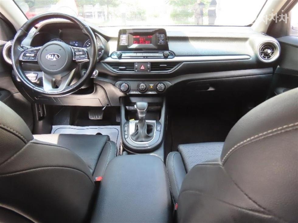 2019 - kia k3