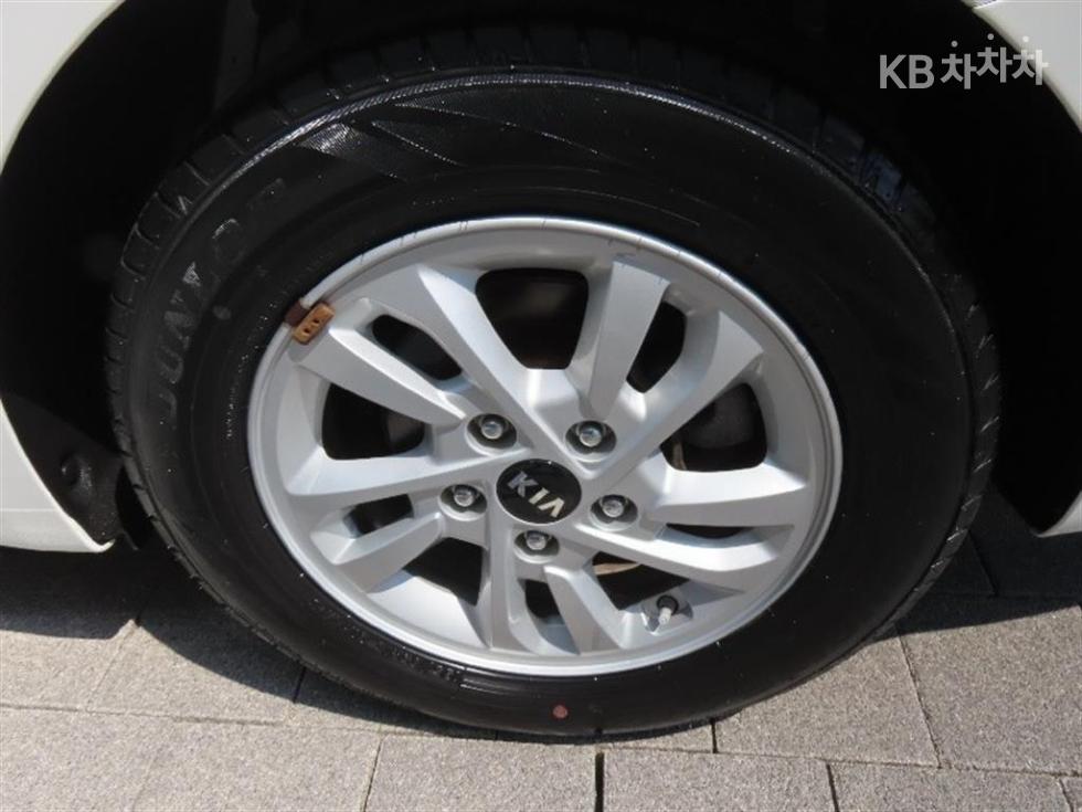 2019 - kia k3