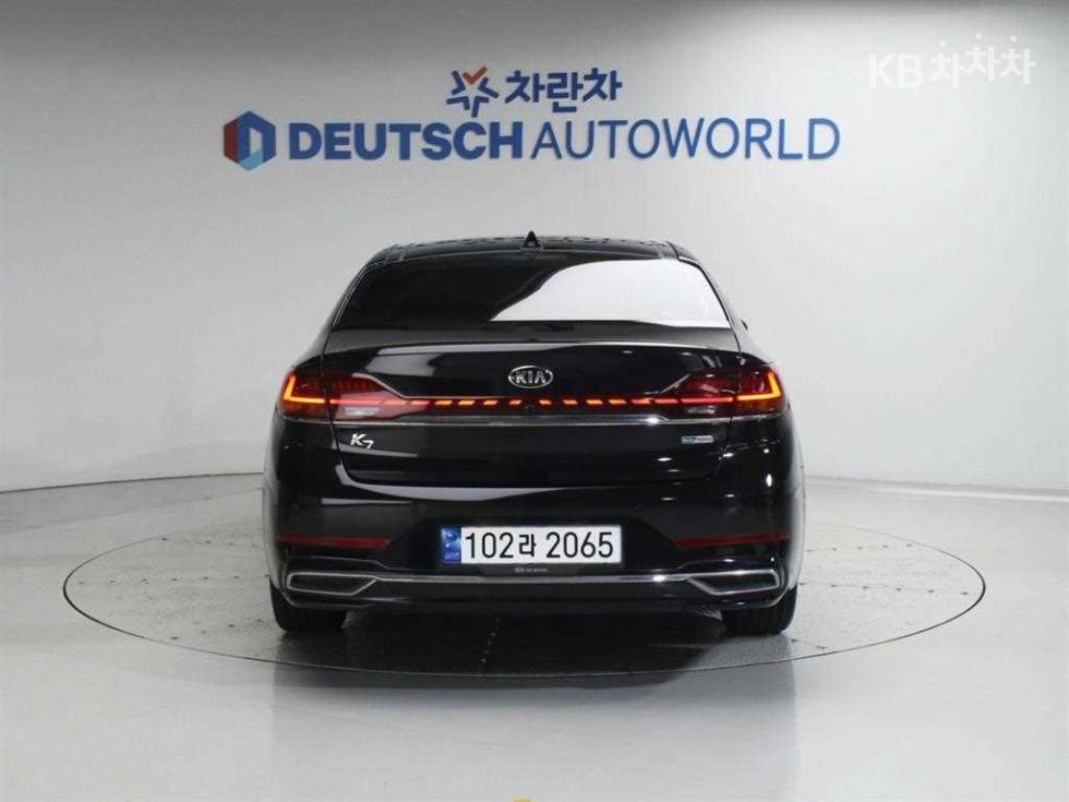 2020 - kia k7