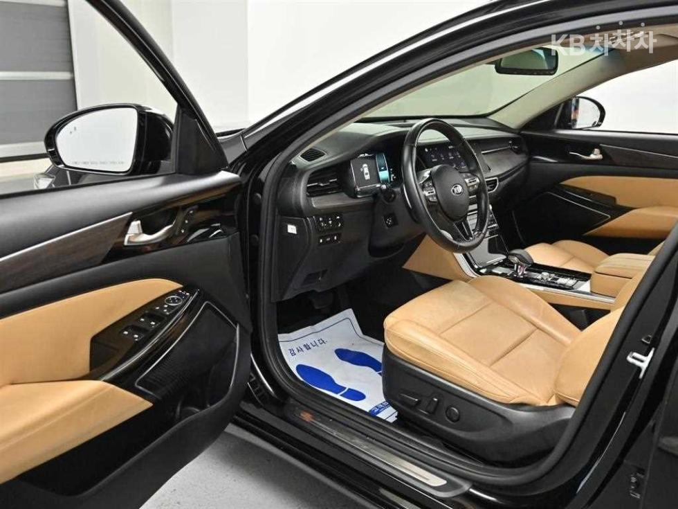 2020 - kia k7
