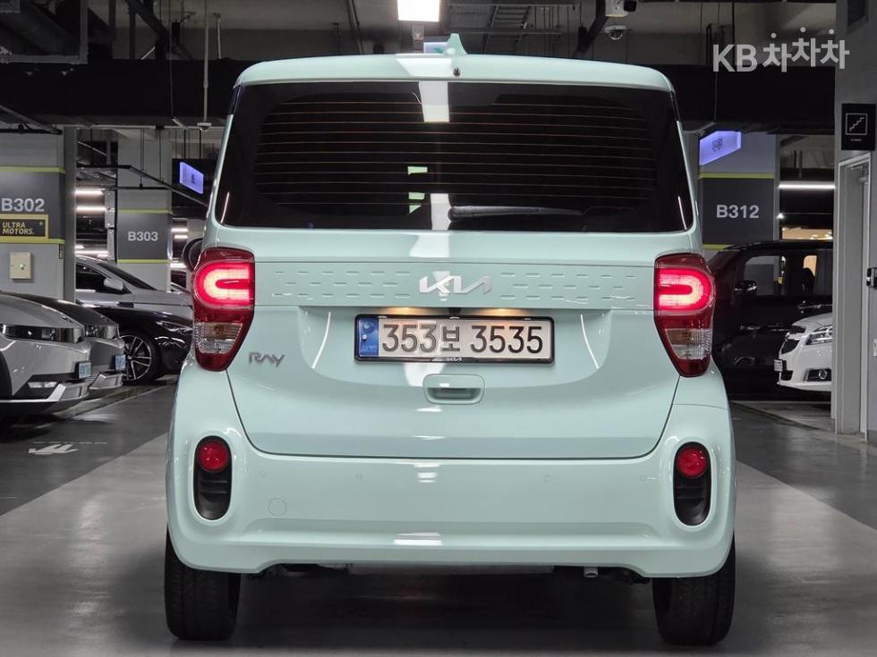 2022 - kia ray
