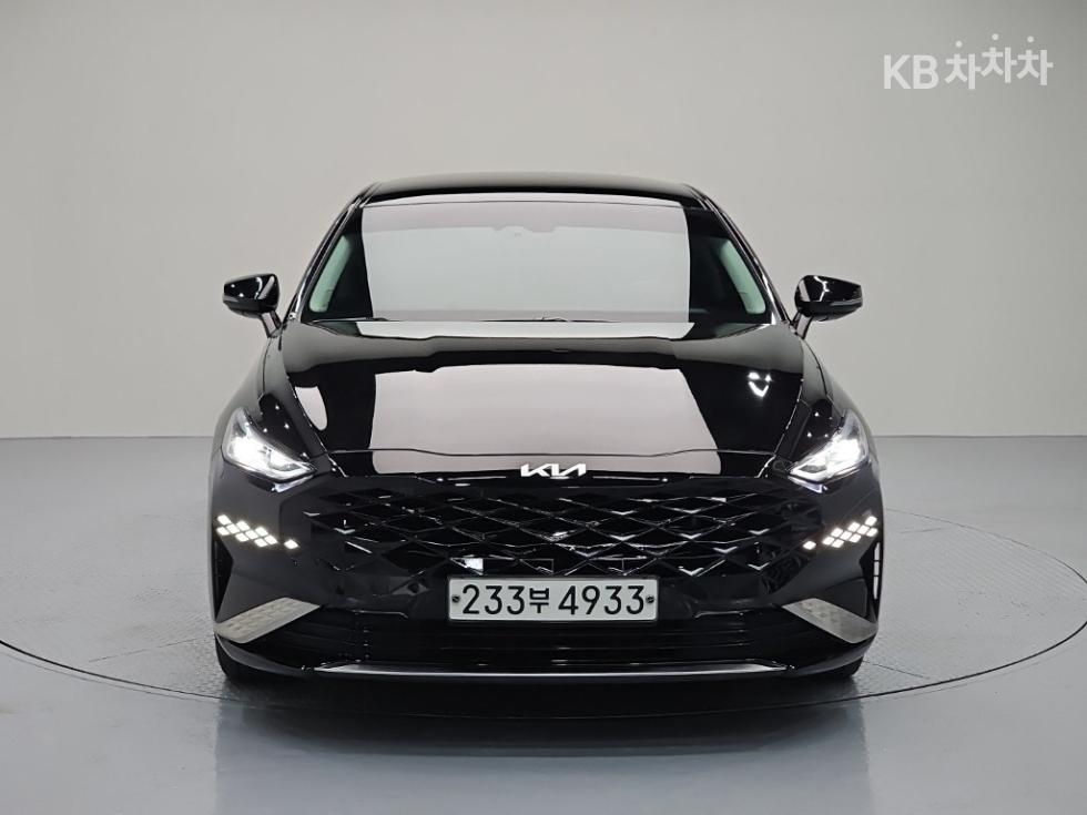 Kia K8 — miniaturë 2