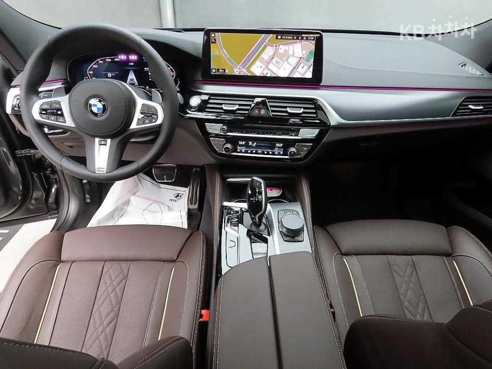 2024 BMW BMW photo