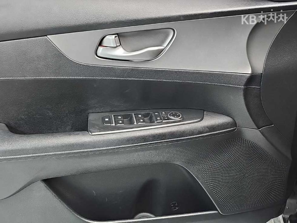 2019 - kia k3