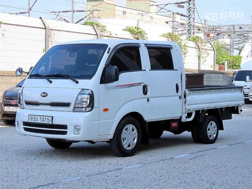 2020 - kia bongo iii