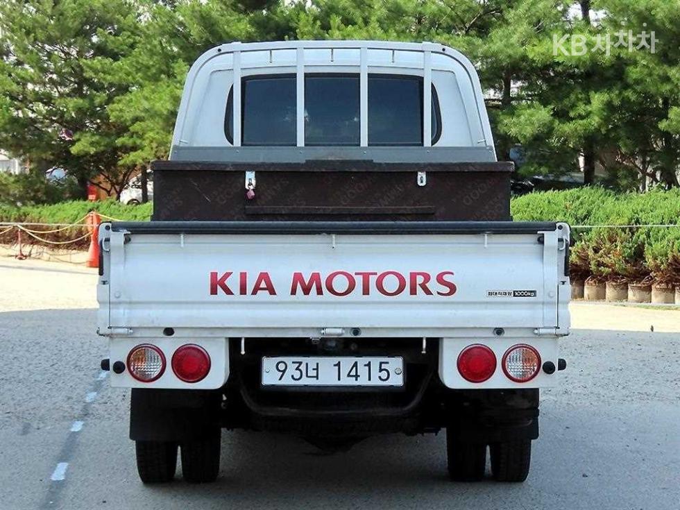 2020 - kia bongo iii