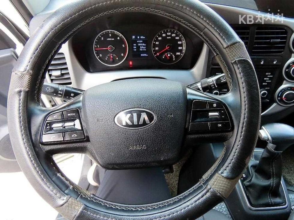 2020 - kia bongo iii