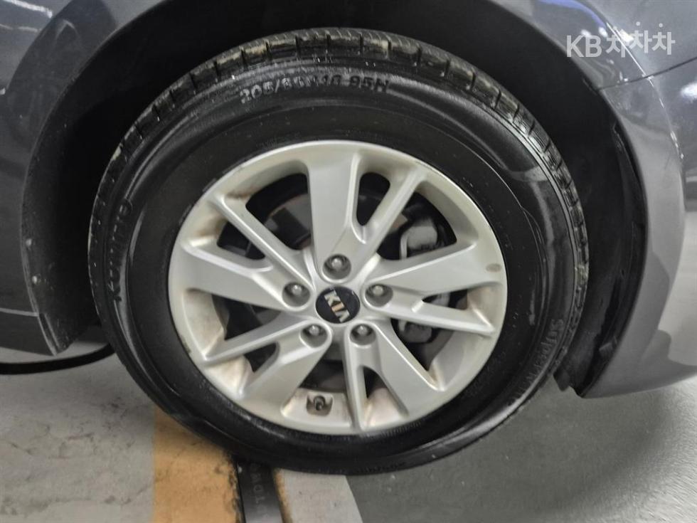 2016 - kia k5