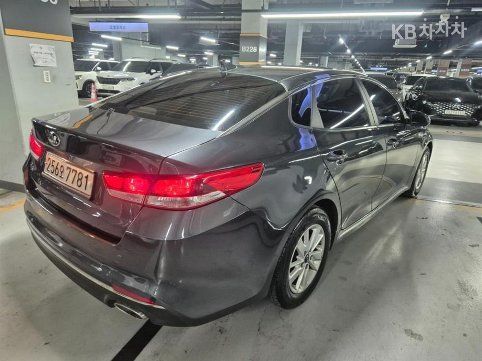 2016 - kia k5