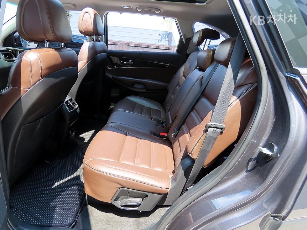 2016 - kia sorento