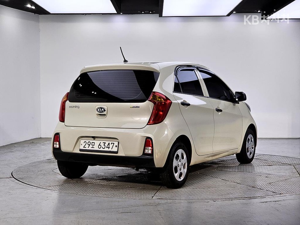 2016 - kia morning