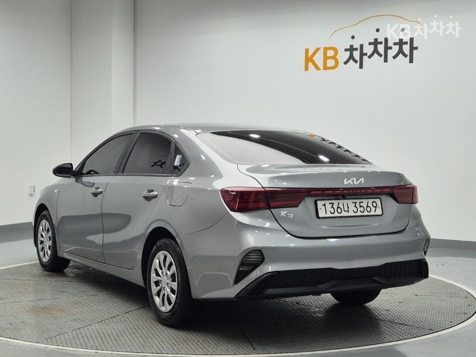 2022 - kia k3