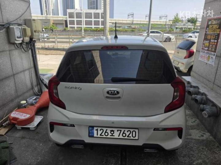 Kia Morning Urban JA 1.0 Gasoline Prestige — фото 2