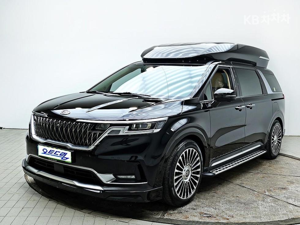 2021 - kia carnival