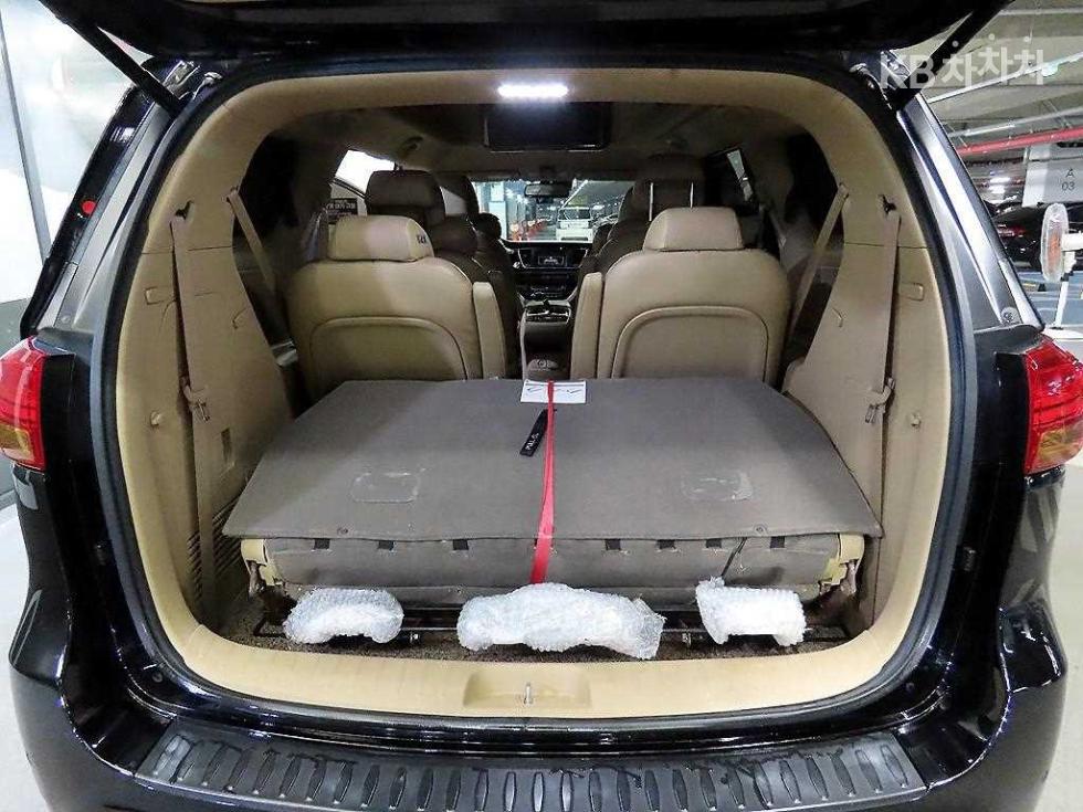 2016 - kia carnival