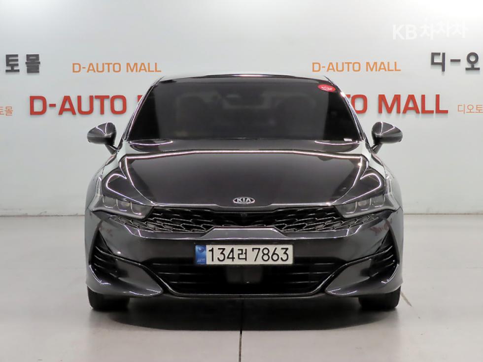 2021 - kia k5