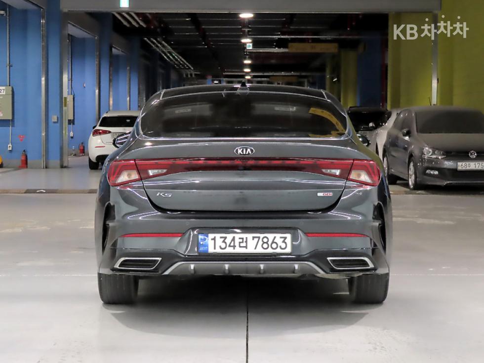 2021 - kia k5