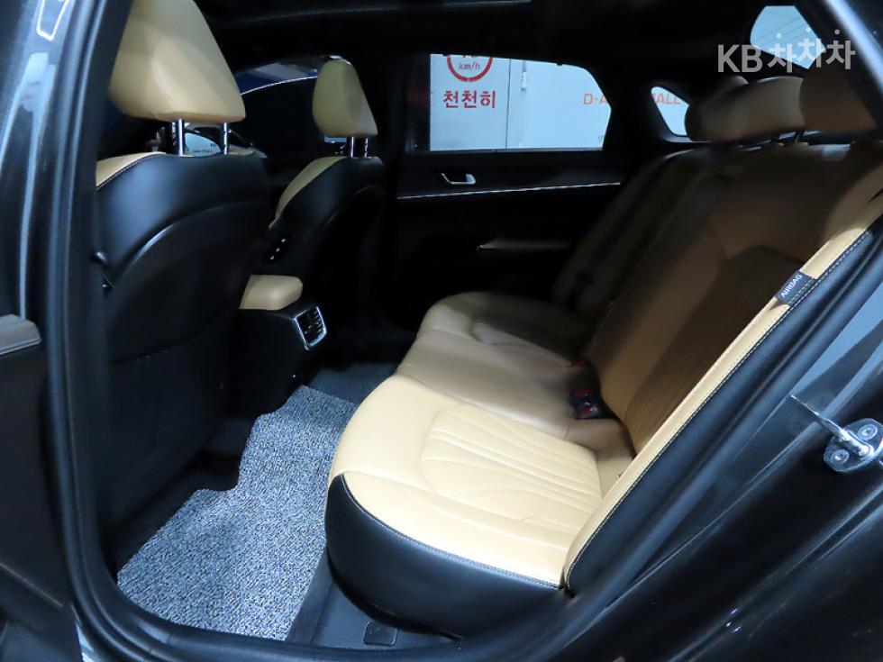 2021 - kia k5