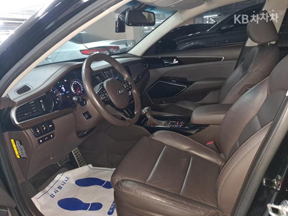 2019 - kia k7