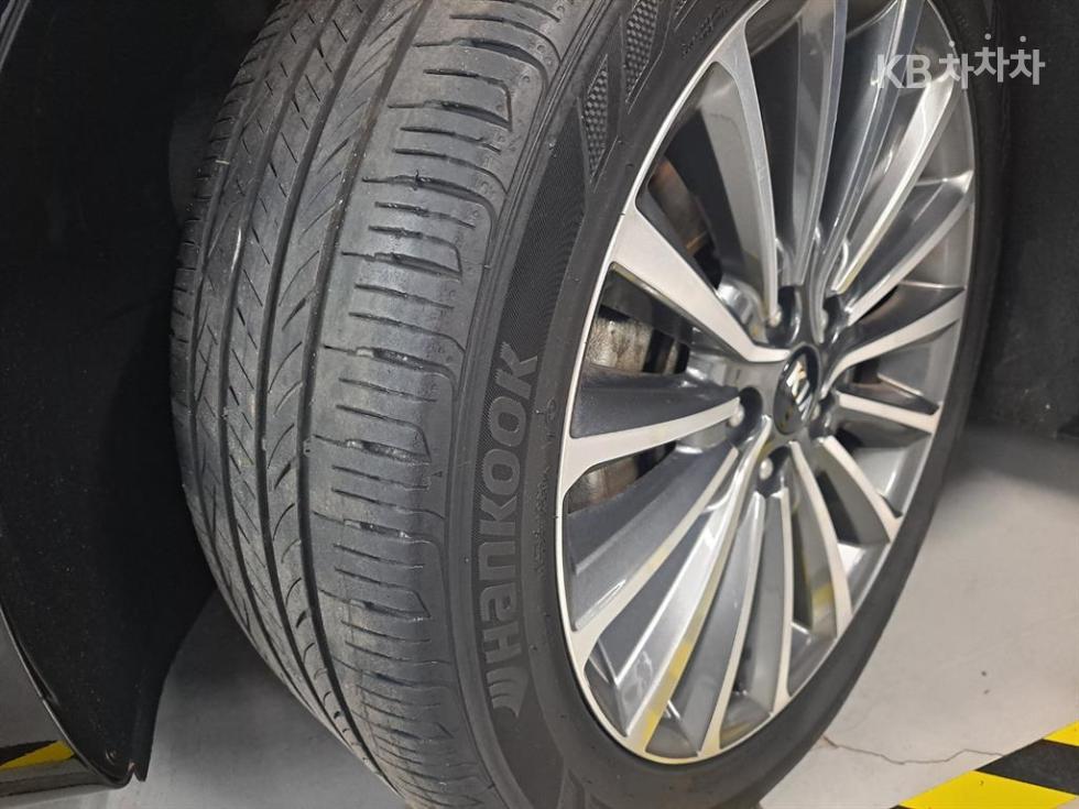 2019 - kia k7