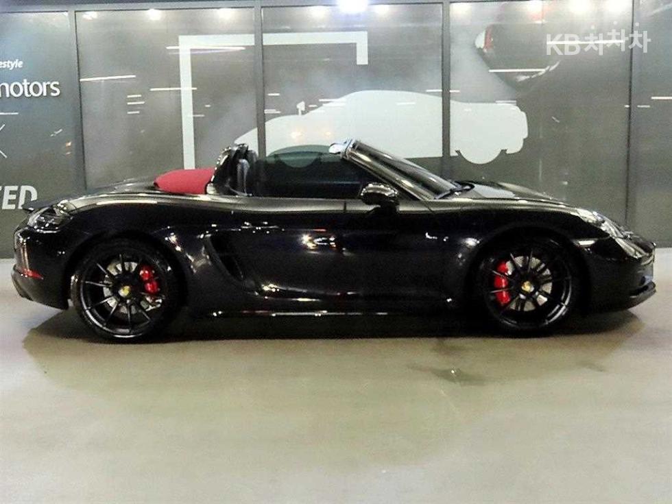 2024 - porsche 718