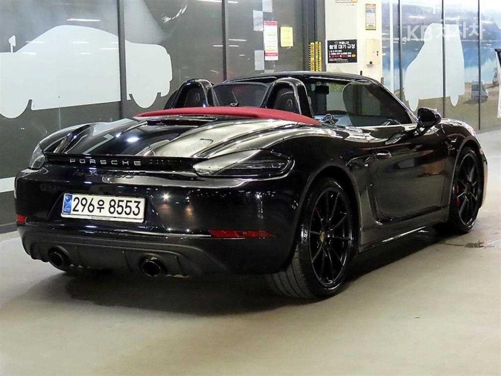 2024 - porsche 718