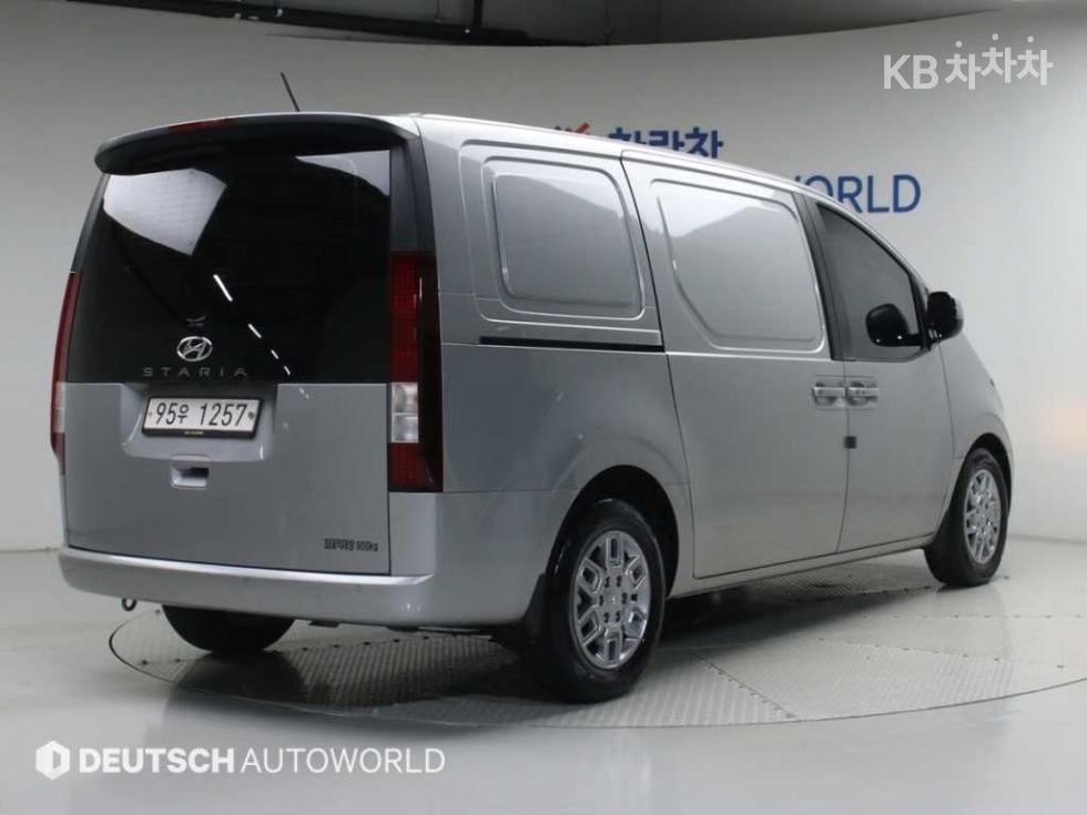 Hyundai Staria — miniaturë 2