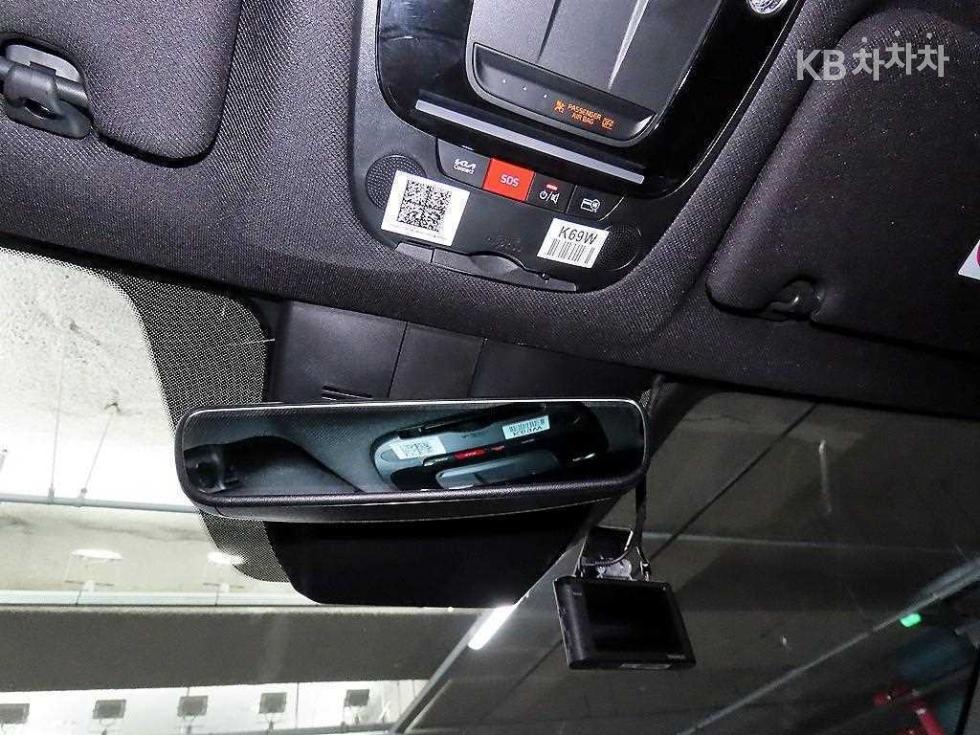 2022 - kia sorento