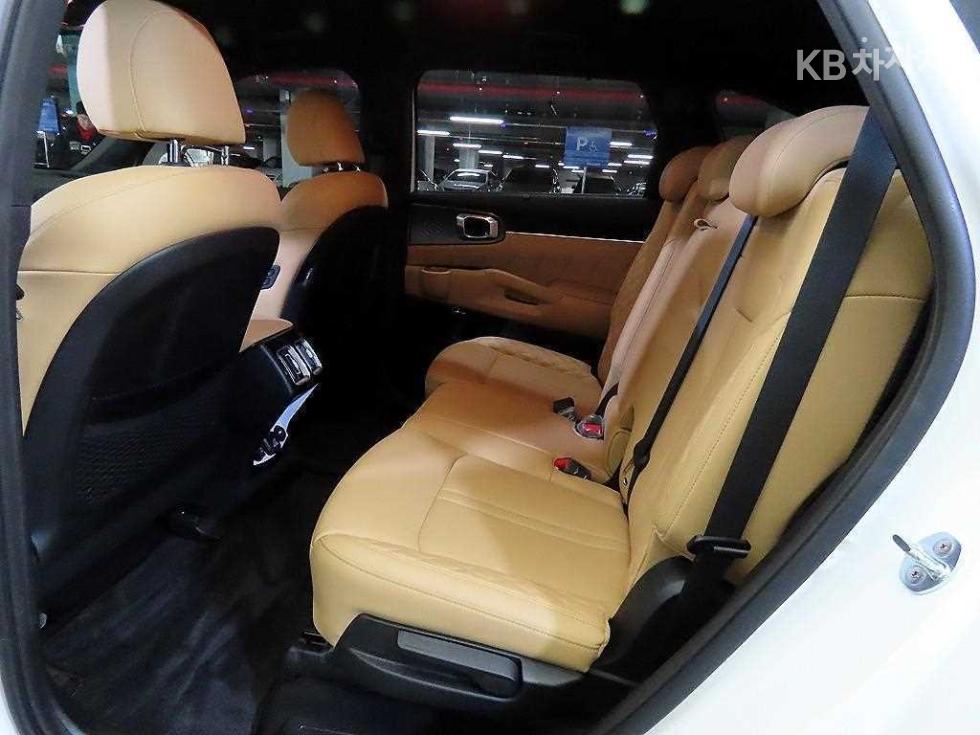 2021 - kia sorento