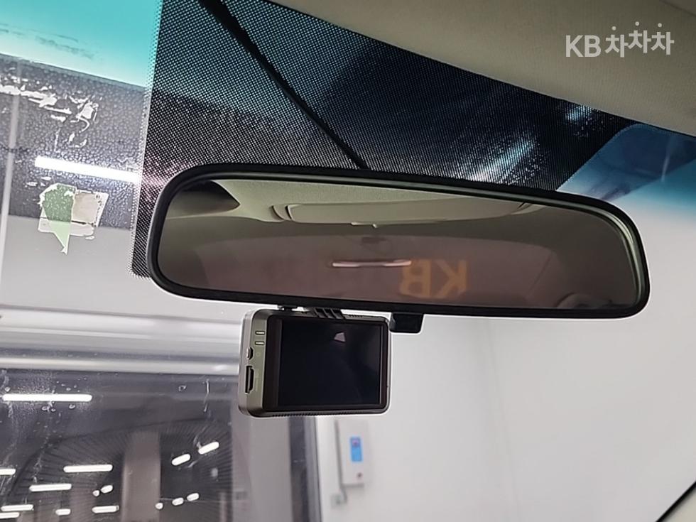 2019 - kia k3