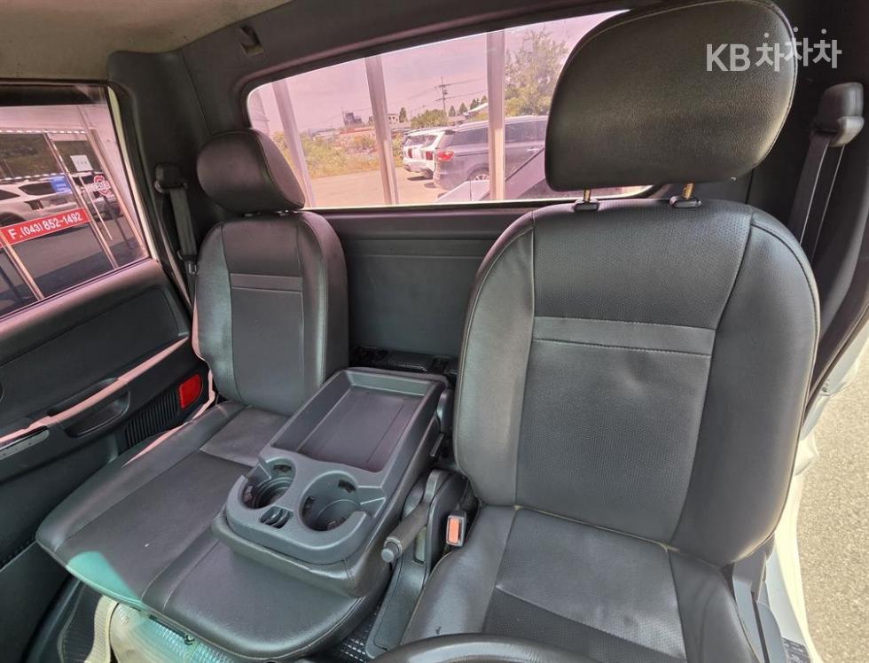 2014 - kia bongo iii