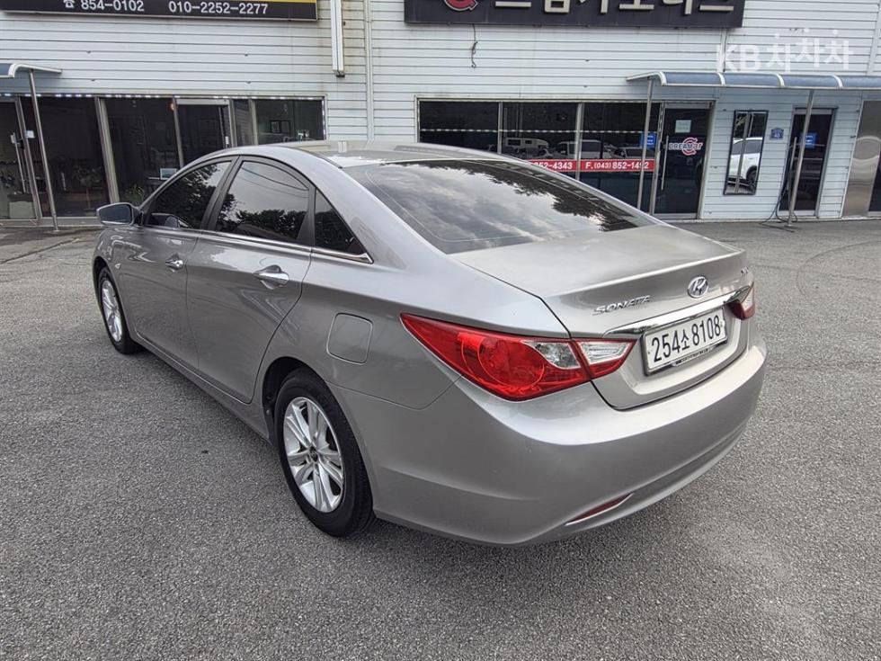 Hyundai Sonata — miniaturë 5