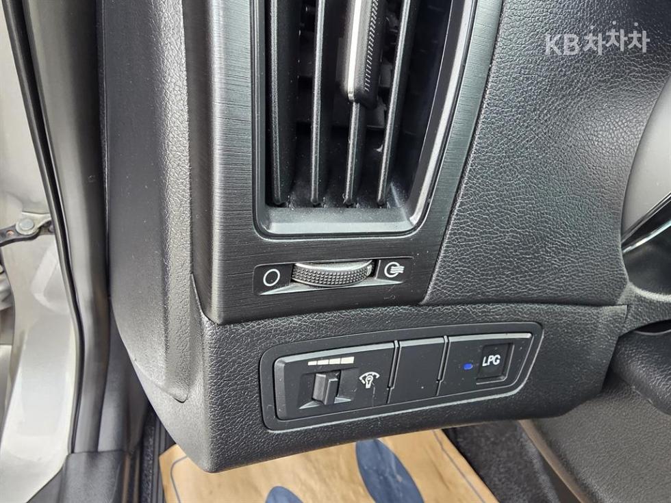 Hyundai Sonata — miniaturë 11