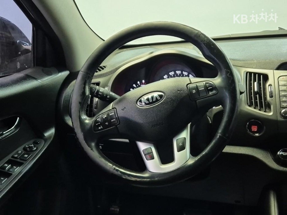 2013 - kia sportage