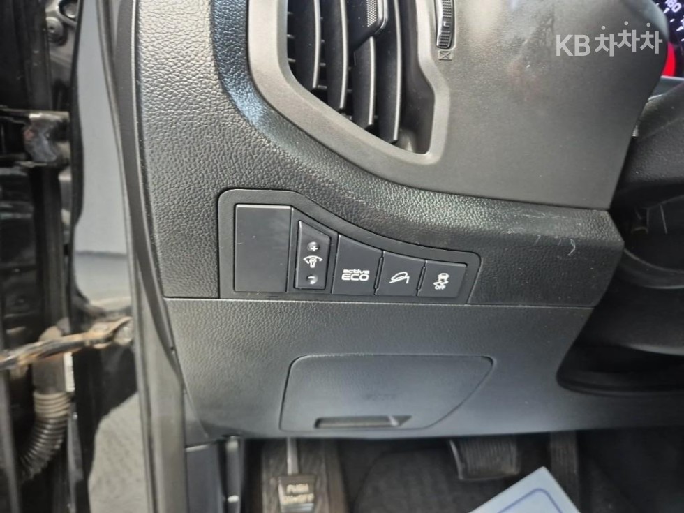 2013 - kia sportage
