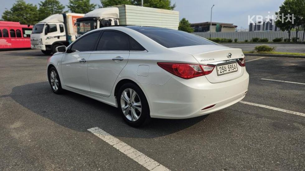Hyundai Sonata — miniaturë 5