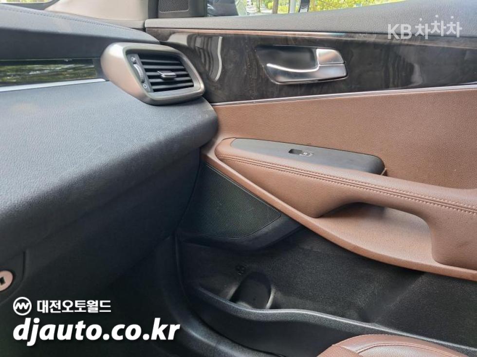 2016 - kia sorento