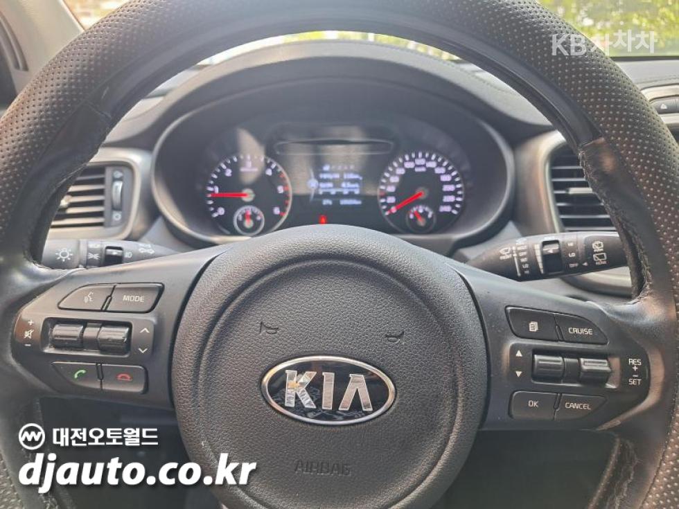 2016 - kia sorento
