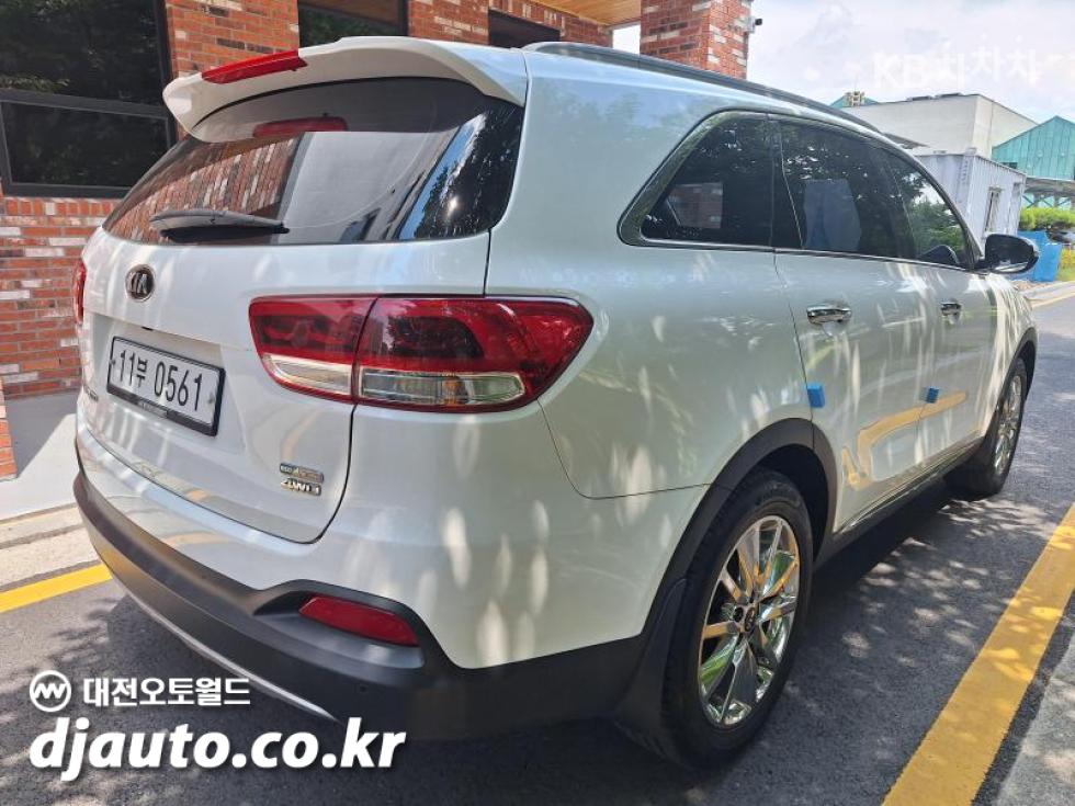 2016 - kia sorento