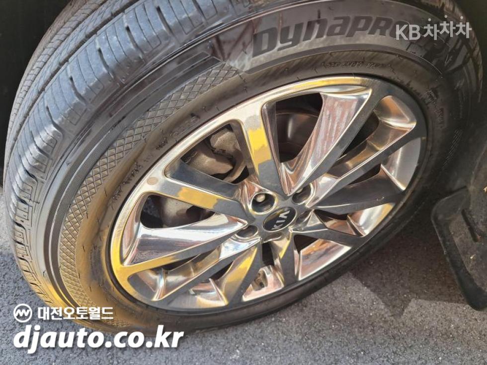 2016 - kia sorento