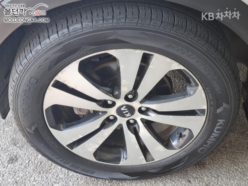 2013 - kia sportage