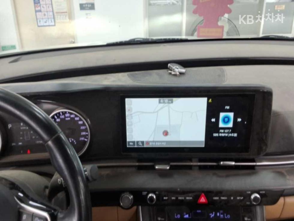 2021 - kia carnival