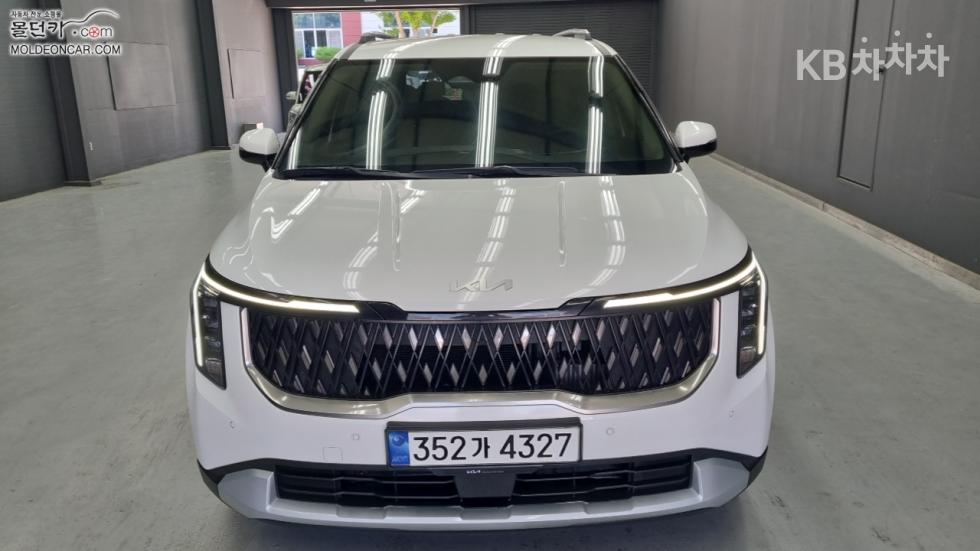 2025 - kia carnival